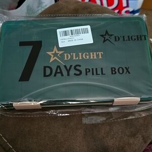 Pill box 7 day